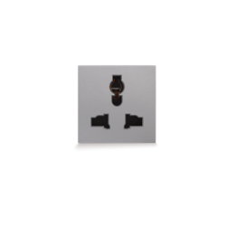 Prise de courant multi-standards SYLVIA 43|sfh|5f0aec147854|